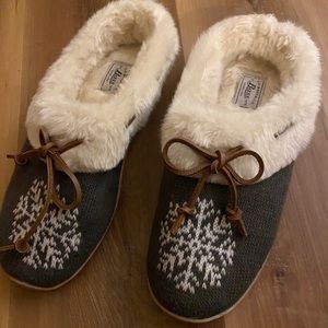 🛍5 for $20!🛍  Bass Women’s Slippers- Women’s 10